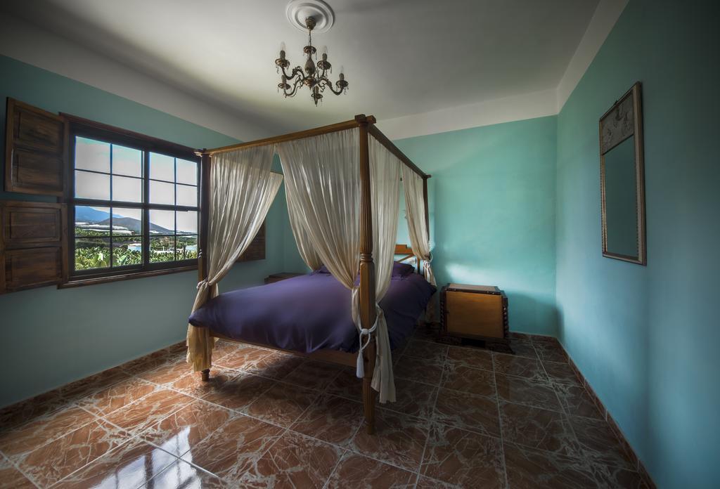 Apartamentos Finca La Cruz Tazacorte Chambre photo