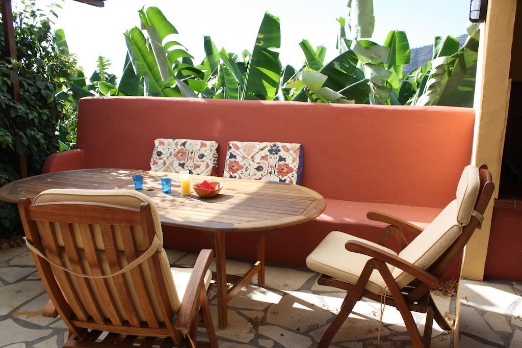 Apartamentos Finca La Cruz Tazacorte Chambre photo