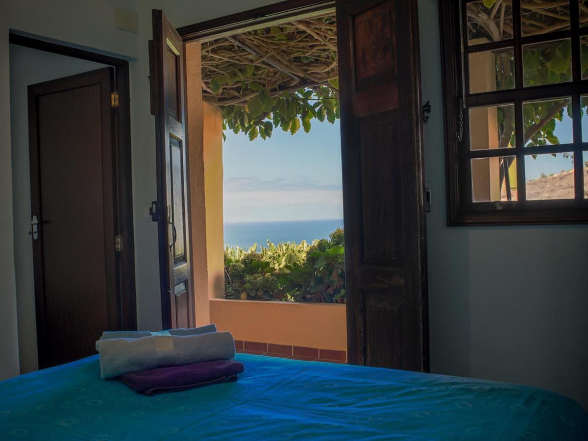 Apartamentos Finca La Cruz Tazacorte Extérieur photo